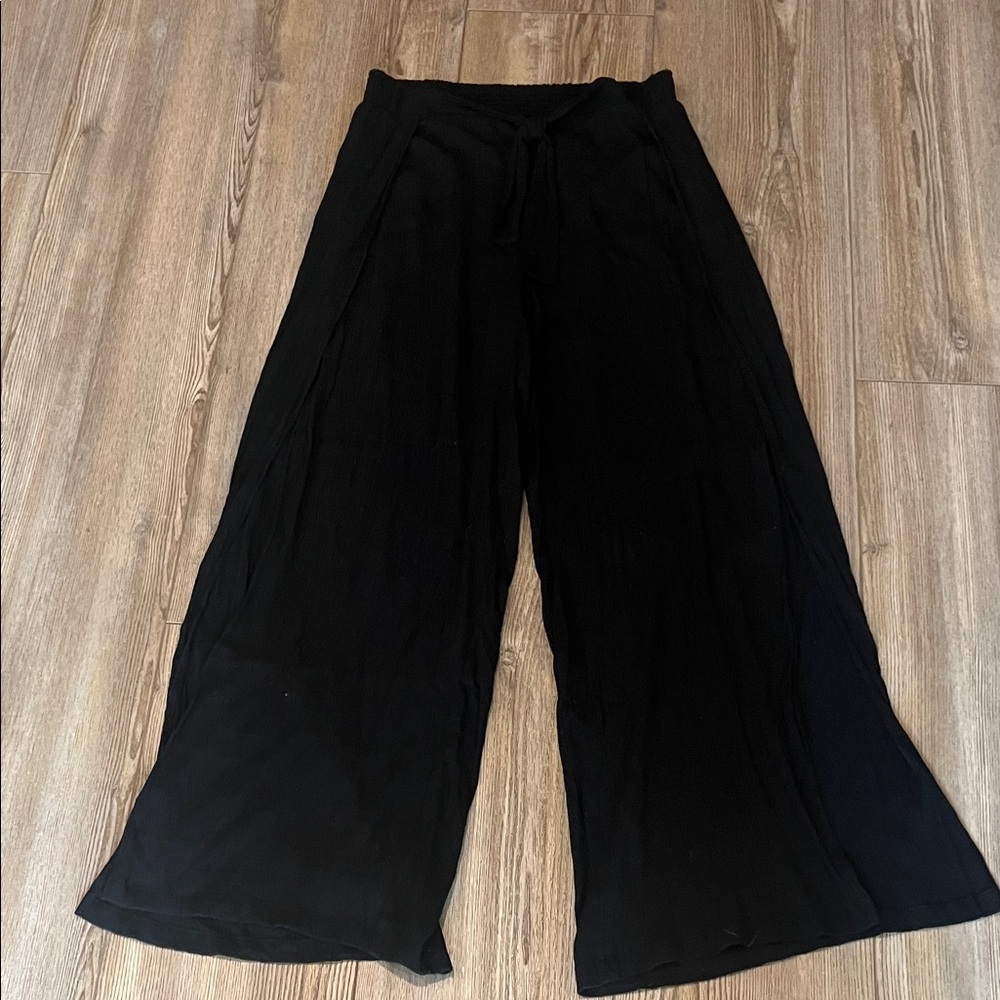 Kona Sol Black Wide-Leg Pants